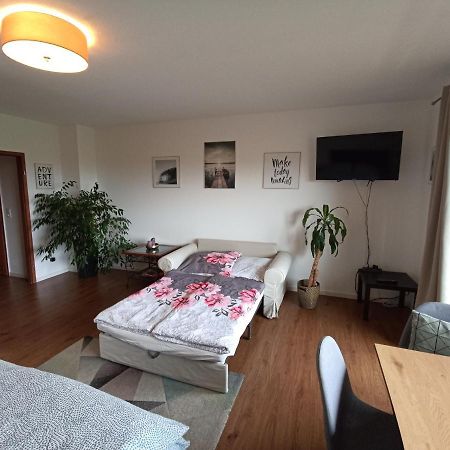 Exklusives Apartment Zw. Lu Und Speyer Mit Aufzug Neuhofen Exteriör bild